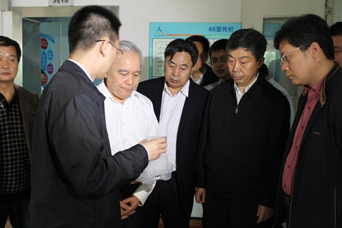 1555654713823154.jpg 王欽敏一行視察華燦光電-2.jpg